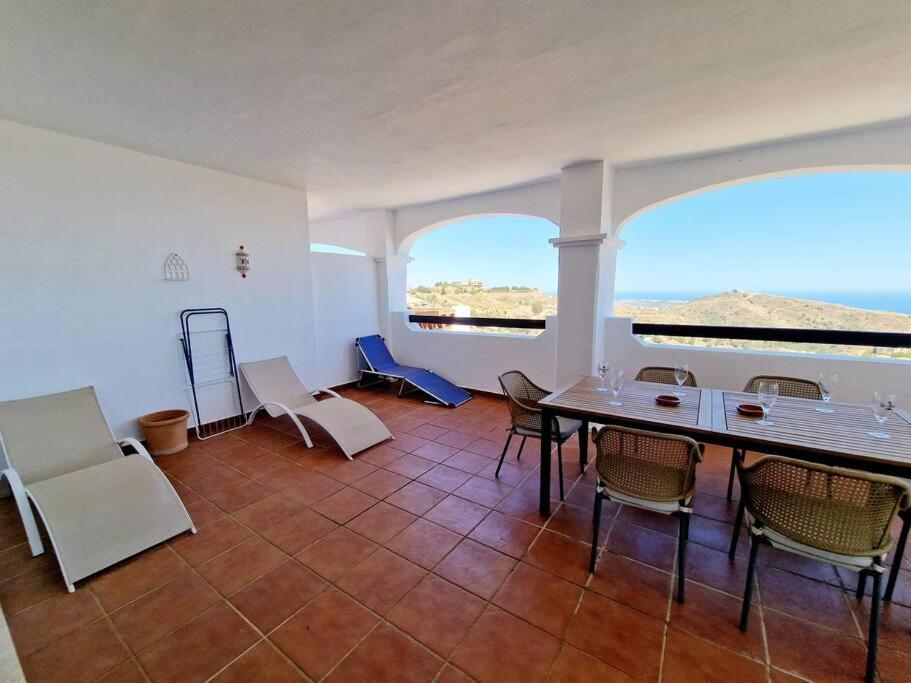 Las Palmeras Seaviews Mijas Eksteriør bilde